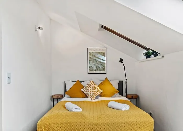 Apartment Spacious Next To Shopping Mall Wien