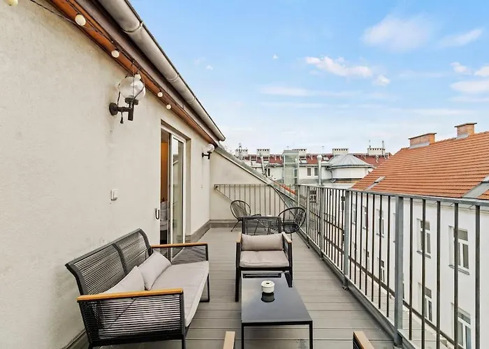 Spacious Next To Shopping Mall * Wien
