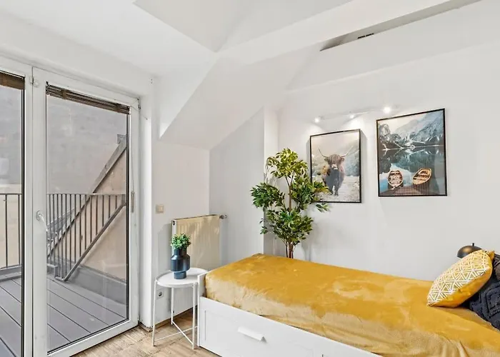 Spacious Next To Shopping Mall * Wien